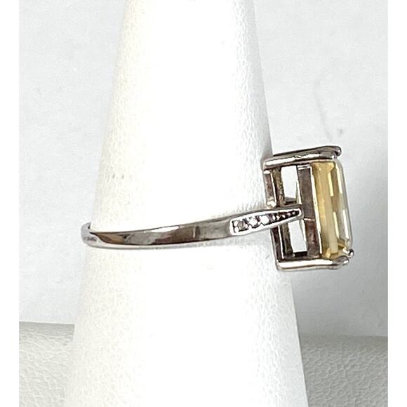 925 Sterling Silver Ring Citrine Rectangular 2.12g Size 7 - Picture 6 of 16